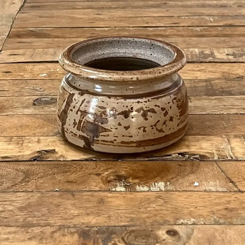 Studio Pottery Stoneware Vessel Jar 3.2